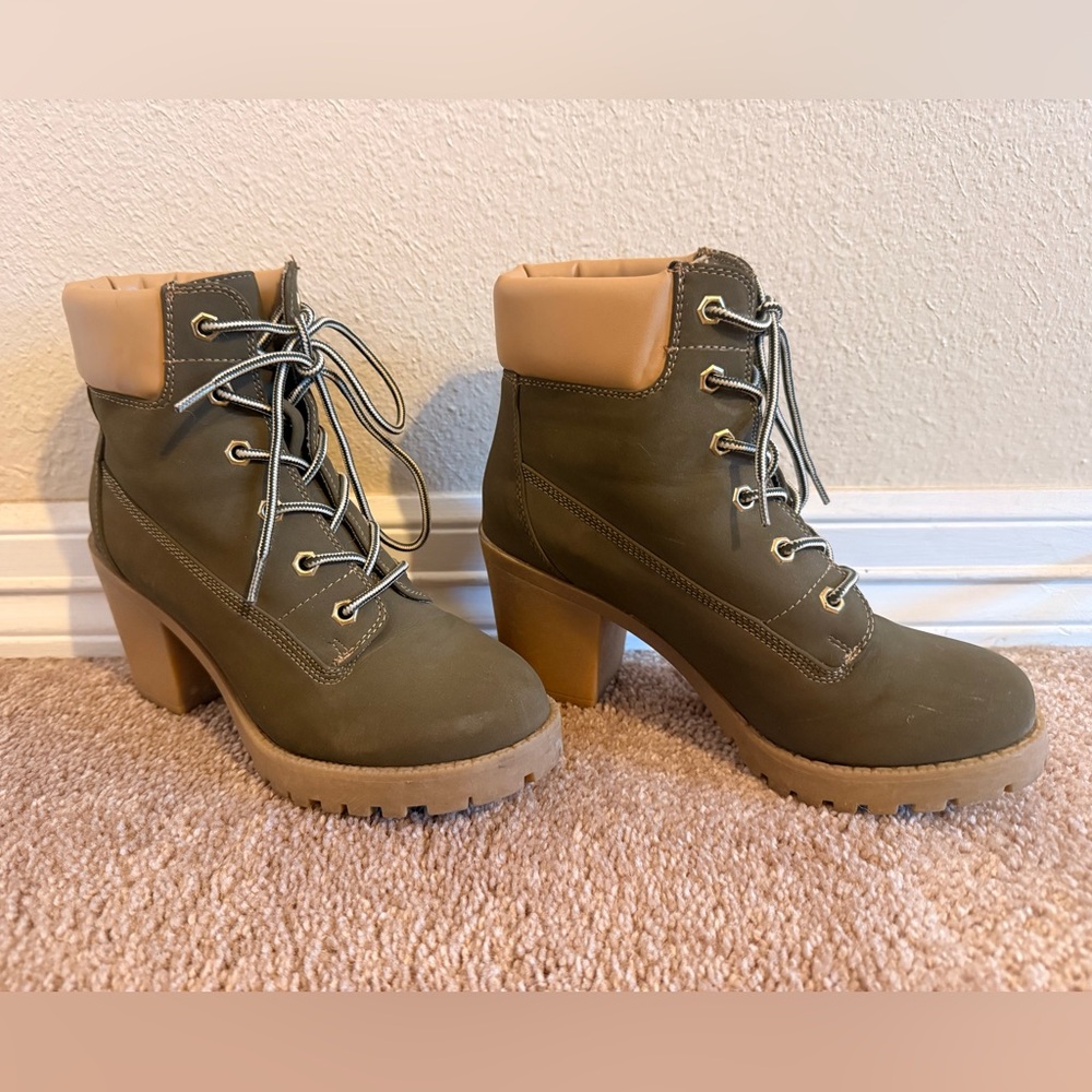 Zigi Soho Lace-Up Boots with Tan Accents